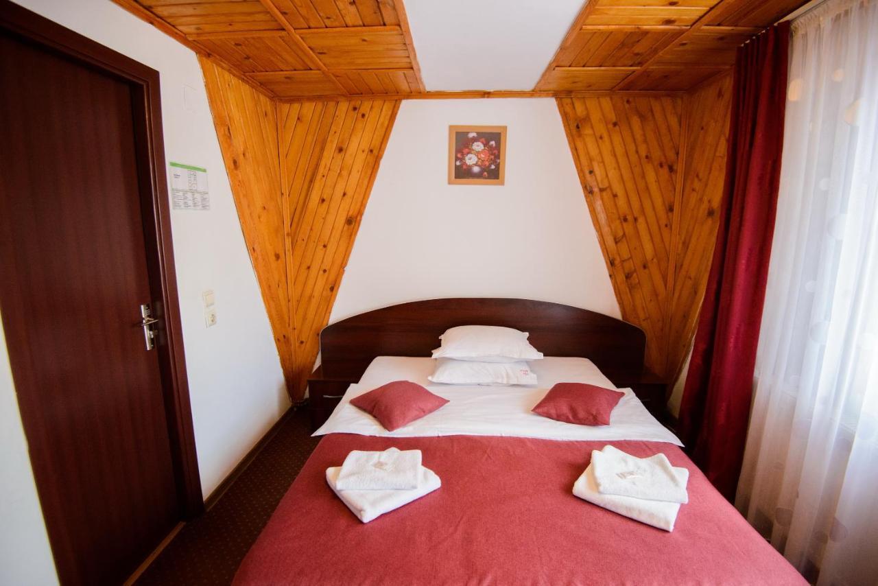 Vila Moecel Moeciu De Sus Extérieur photo